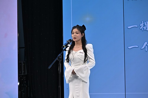 ff9ff631f66e4feb9d66ec846e196380.jpg 教育学院蔡俞静.jpg